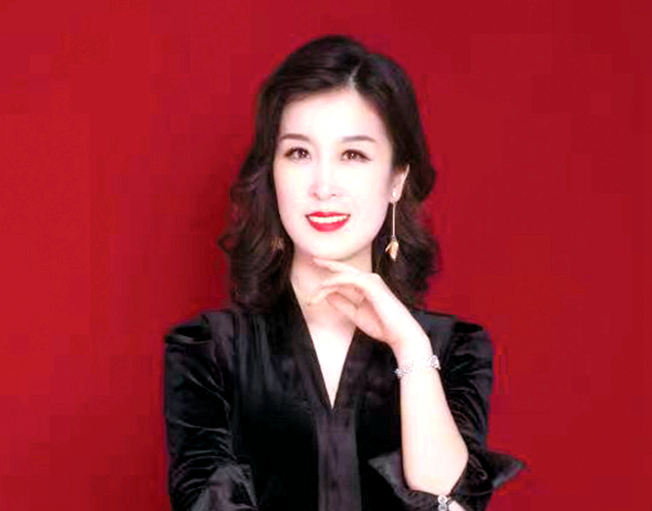 画笔和讲台：做启发式的教育者——记东南大学首届杰出教学奖获得者、马克思主义学院副教授杨洋